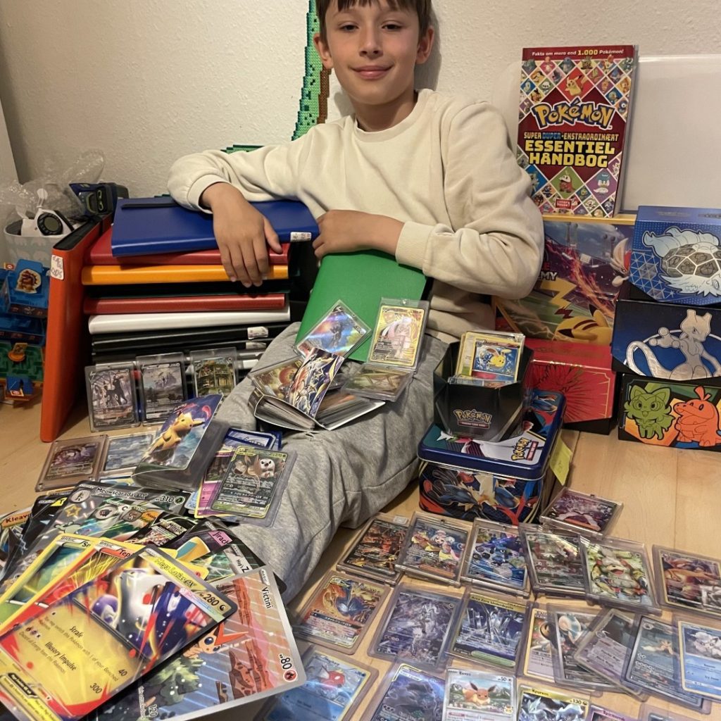 2026 - Adam - Pokemonkort